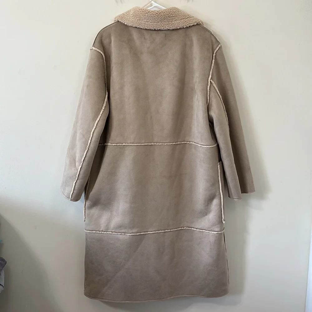 ZARA Contrasting Fleece Suede Long Coat Size Large - Picture 9 of 14